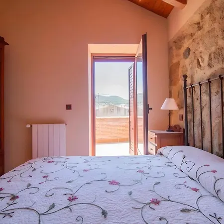 Landhaus El Portalon De *